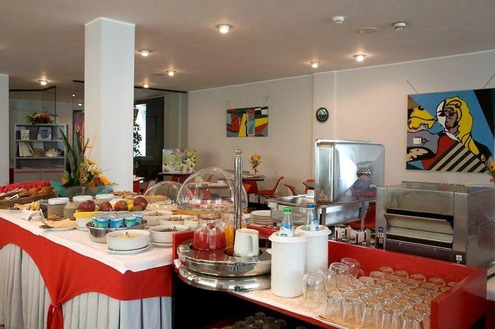 Hotel Junior Rimini