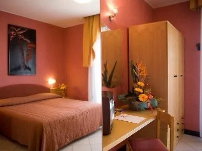 Hotel Junior Rimini 3*,  Italy