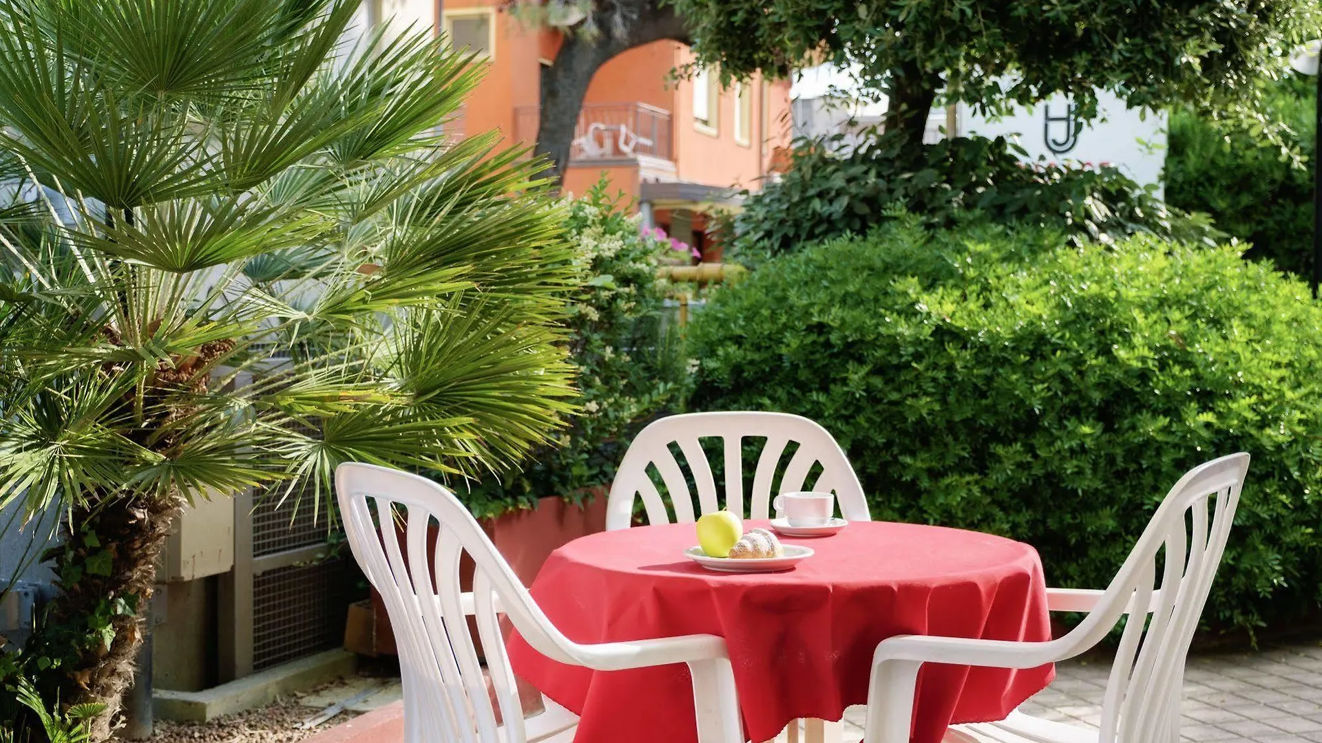 Hotel Junior Rimini 3*,  Italy