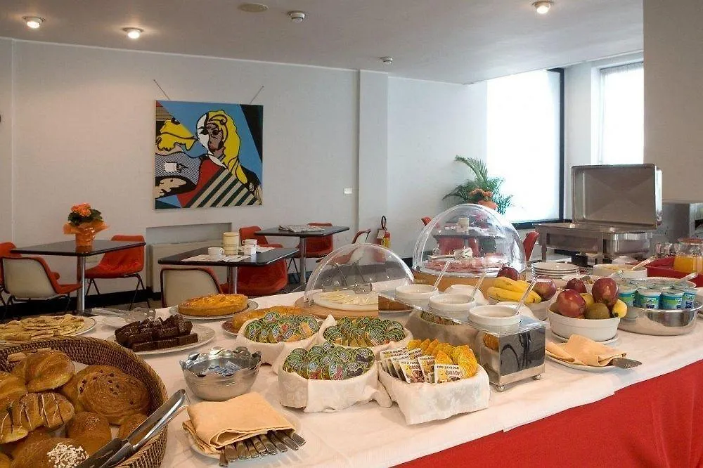 Hotel Junior Rimini