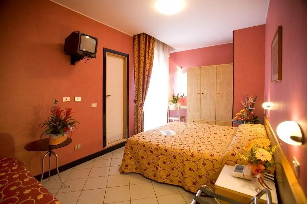 Hotel Junior Rimini