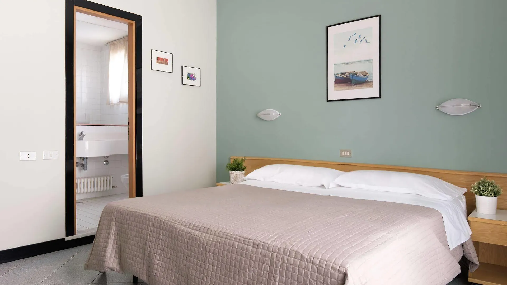 Hotel Junior Rimini 3*,